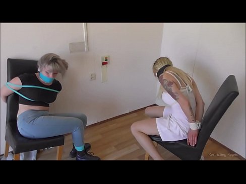 ❤️ צוגעבונדן / צוגעבונדן און געגאסען / מיידל אין נויט ❤️❌ סלוץ ביי yi.javdoe.top ❌️